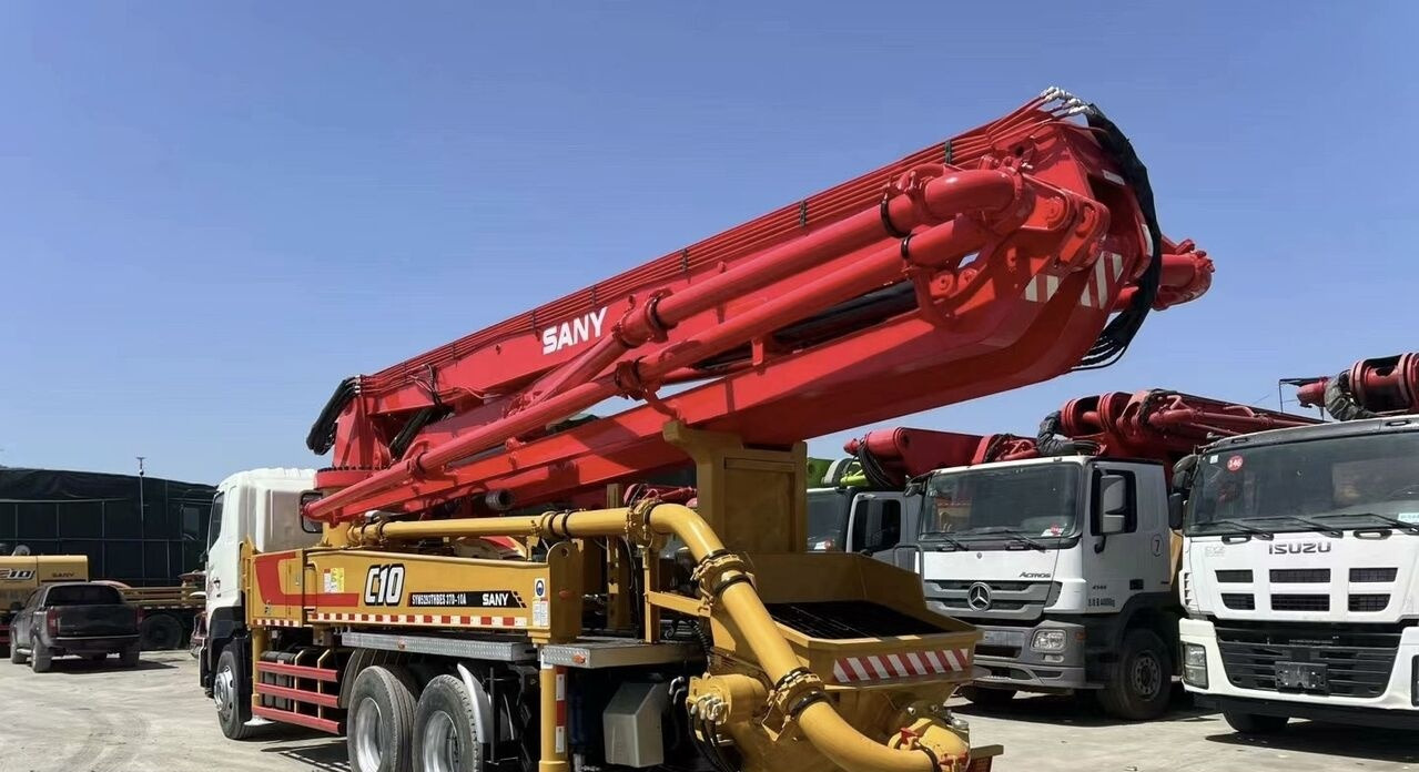 Hino Sany on chassis - Autočerpadlo: obrázok 2 Hino Sany on chassis - Autočerpadlo: obrázok 2