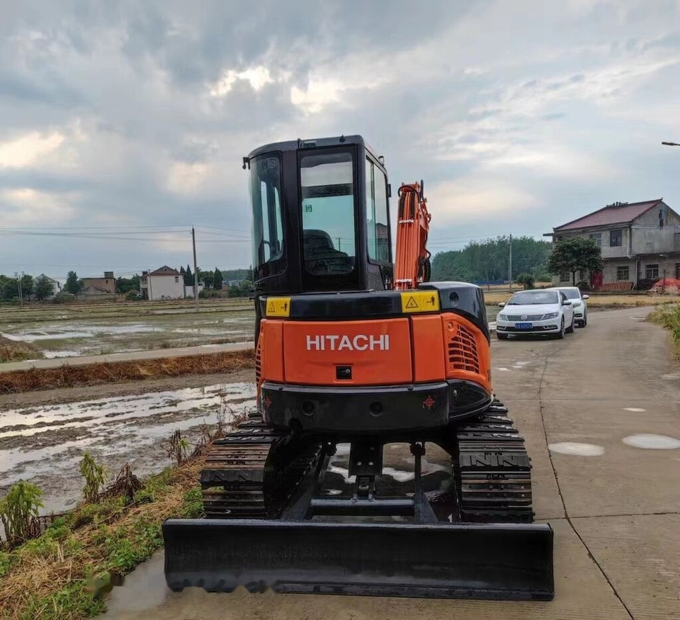 Mini rýpadlo Hitachi ZX50U: obrázok 6