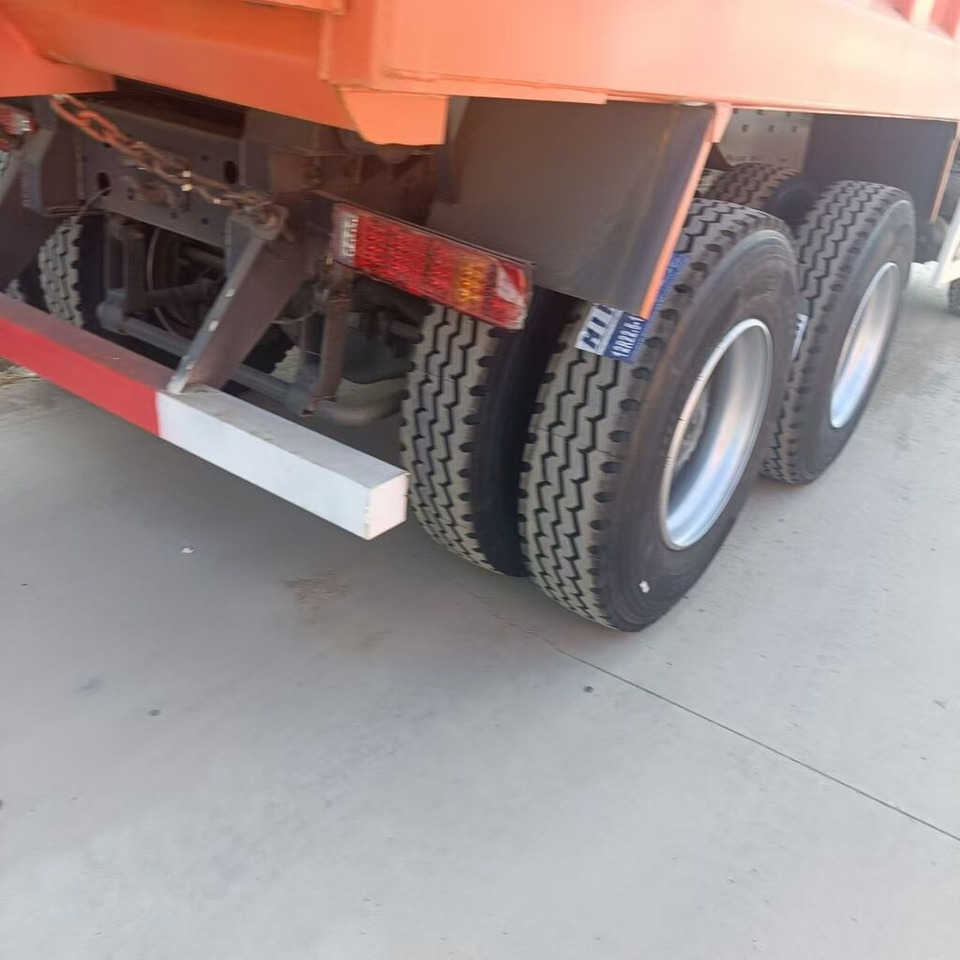 Howo 371 6*4 new tires - Sklápač: obrázok 3 Howo 371 6*4 new tires - Sklápač: obrázok 3