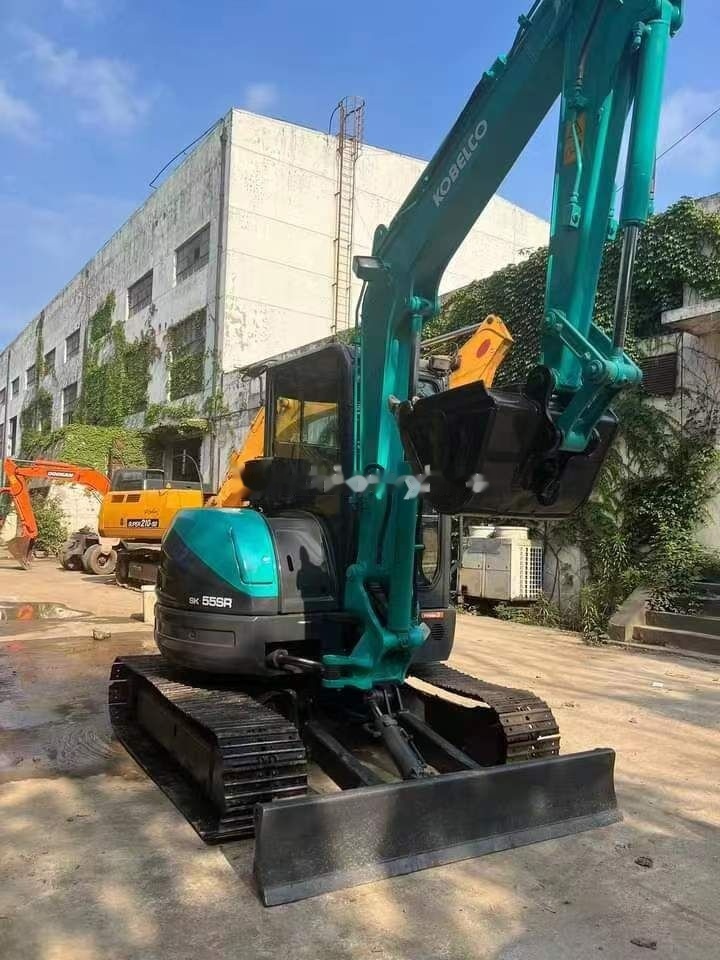 Kobelco SK55 - Mini rýpadlo: obrázok 5 Kobelco SK55 - Mini rýpadlo: obrázok 5