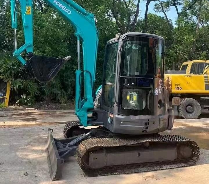 Kobelco SK55 - Mini rýpadlo: obrázok 2 Kobelco SK55 - Mini rýpadlo: obrázok 2