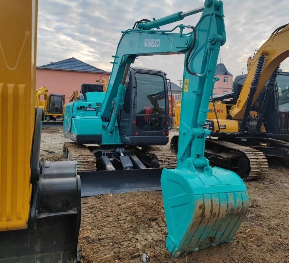 Kobelco SK75 - Mini rýpadlo: obrázok 5 Kobelco SK75 - Mini rýpadlo: obrázok 5