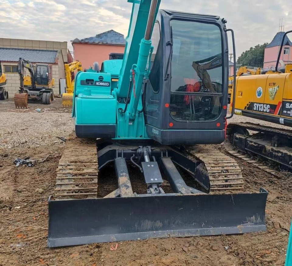 Kobelco SK75 - Mini rýpadlo: obrázok 3 Kobelco SK75 - Mini rýpadlo: obrázok 3