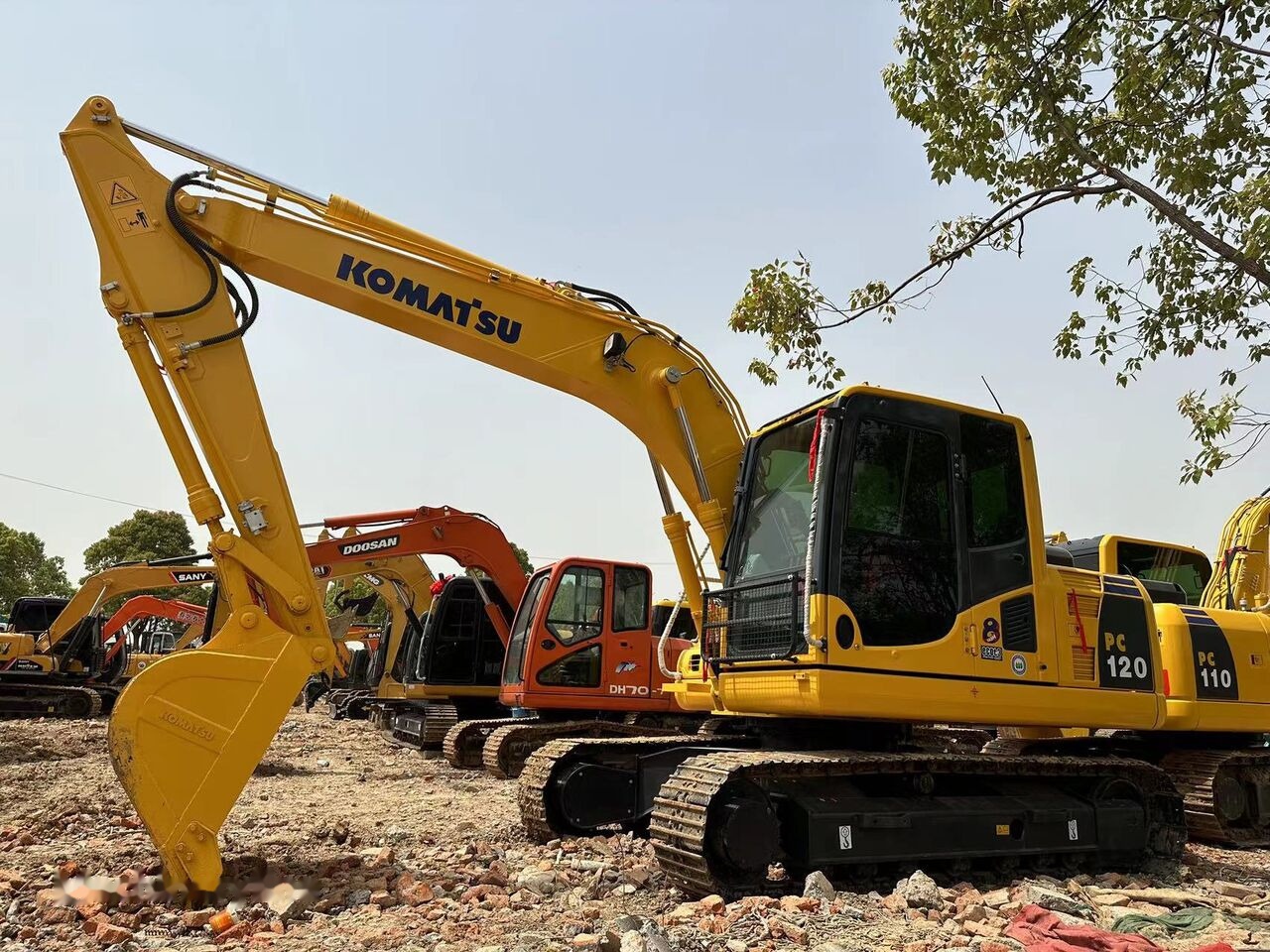 Komatsu PC120-8 - Pásové rýpadlo: obrázok 5 Komatsu PC120-8 - Pásové rýpadlo: obrázok 5