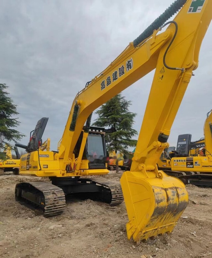 Pásové rýpadlo Komatsu PC220-8: obrázok 7