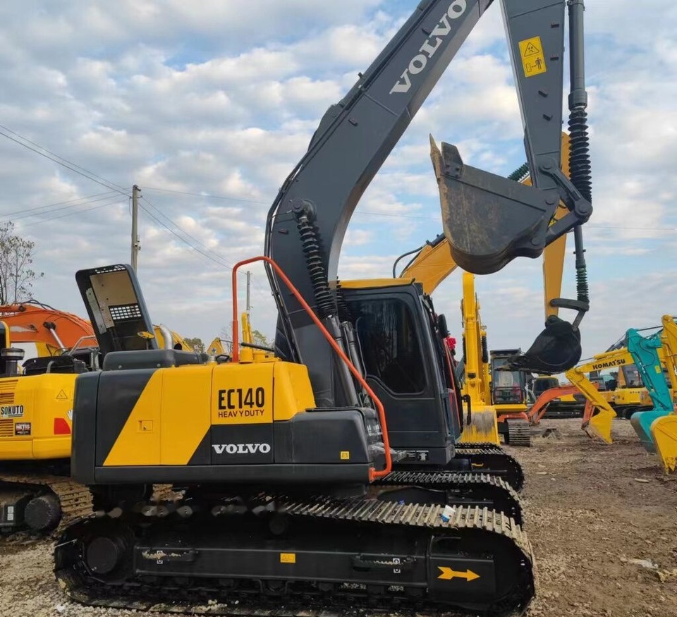 Volvo EC140 - Pásové rýpadlo: obrázok 3 Volvo EC140 - Pásové rýpadlo: obrázok 3