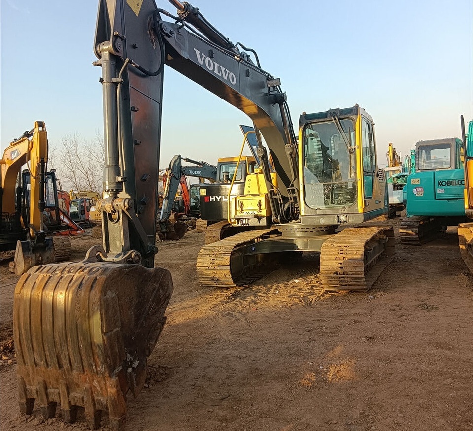 Volvo EC140B - Pásové rýpadlo: obrázok 4 Volvo EC140B - Pásové rýpadlo: obrázok 4