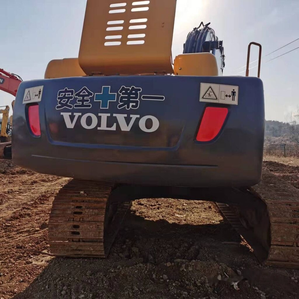 Volvo EC210BLC - Pásové rýpadlo: obrázok 3 Volvo EC210BLC - Pásové rýpadlo: obrázok 3