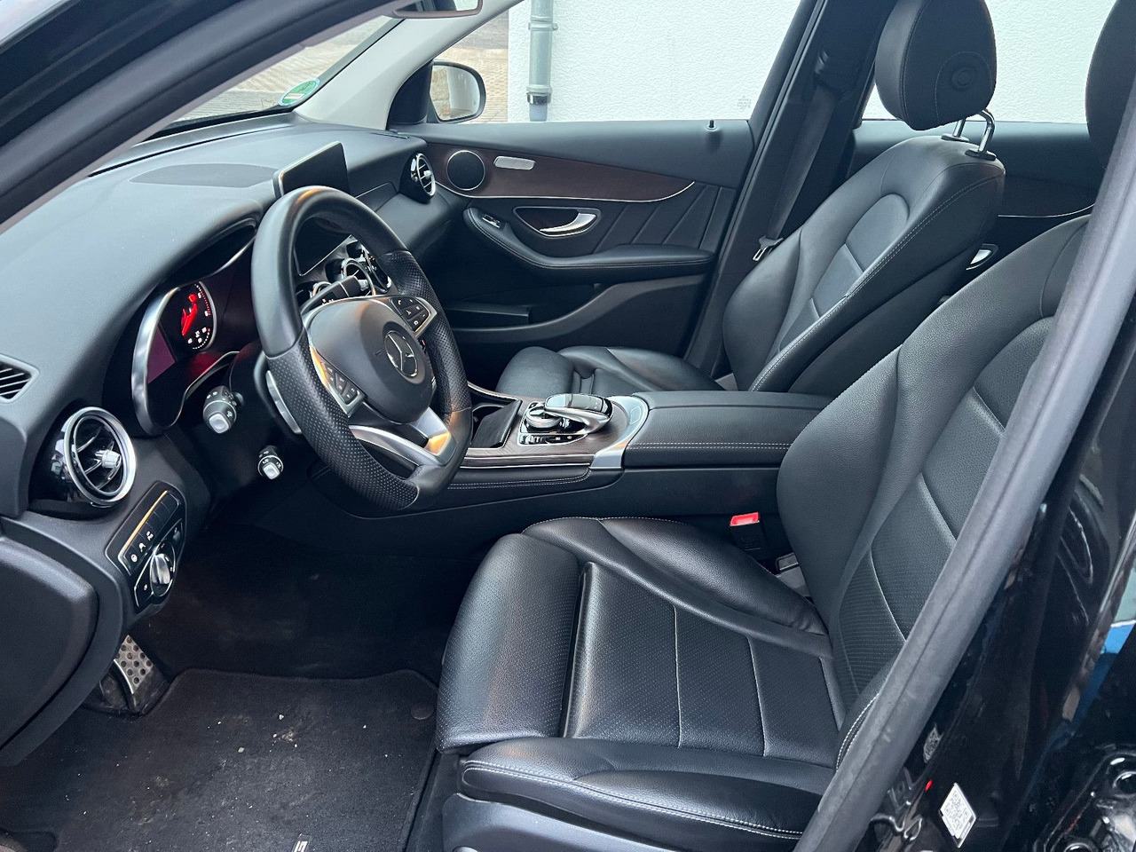 Mercedes-Benz GLC 250 GLC GLC 250 d 4Matic - SUV: obrázok 3 Mercedes-Benz GLC 250 GLC GLC 250 d 4Matic - SUV: obrázok 3