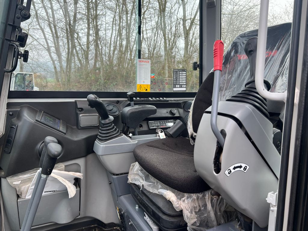 Takeuchi TB 230 V 4 Vollaustattung Takeuchi TB 230 V 4 Vollaustattung 2x - Mini rýpadlo: obrázok 2 Takeuchi TB 230 V 4 Vollaustattung Takeuchi TB 230 V 4 Vollaustattung 2x - Mini rýpadlo: obrázok 2