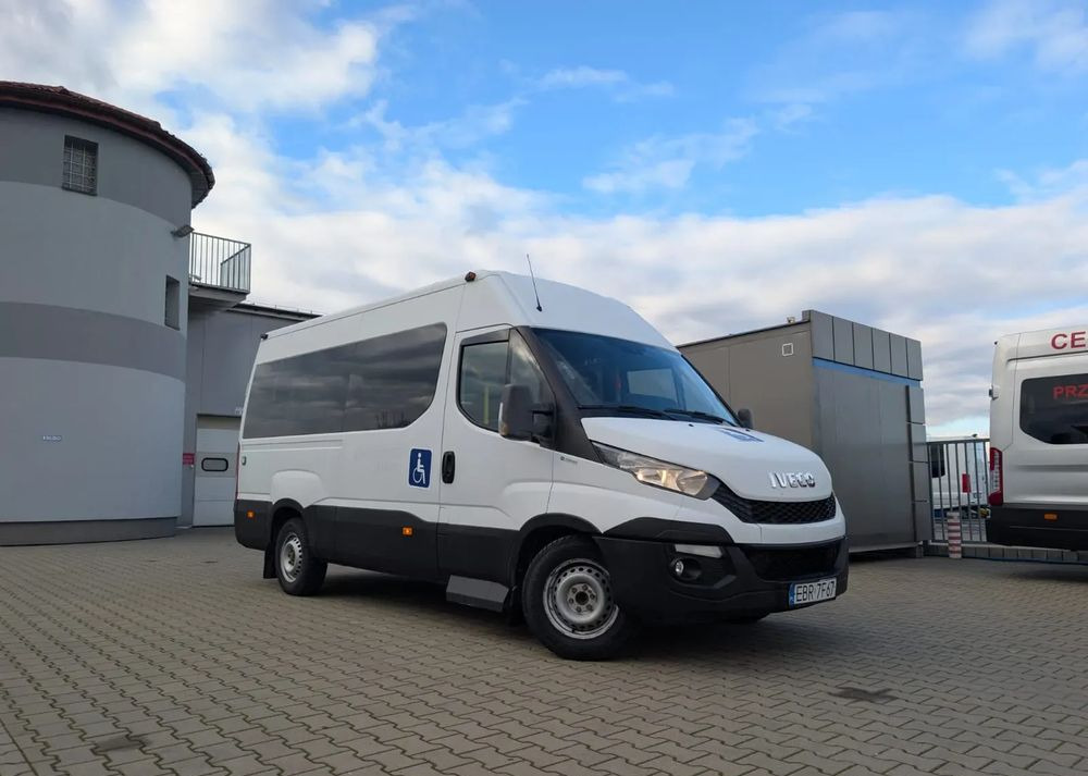 Iveco Daily - Minibus, Mikrobus: obrázok 1 Iveco Daily - Minibus, Mikrobus: obrázok 1