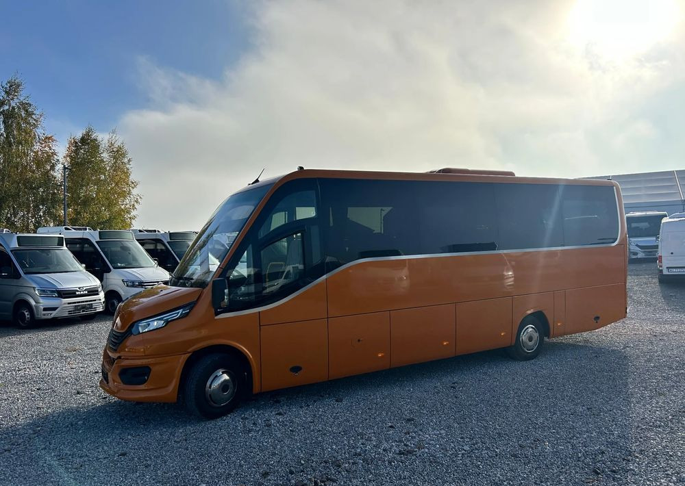 Iveco Daily - Minibus, Mikrobus: obrázok 3 Iveco Daily - Minibus, Mikrobus: obrázok 3