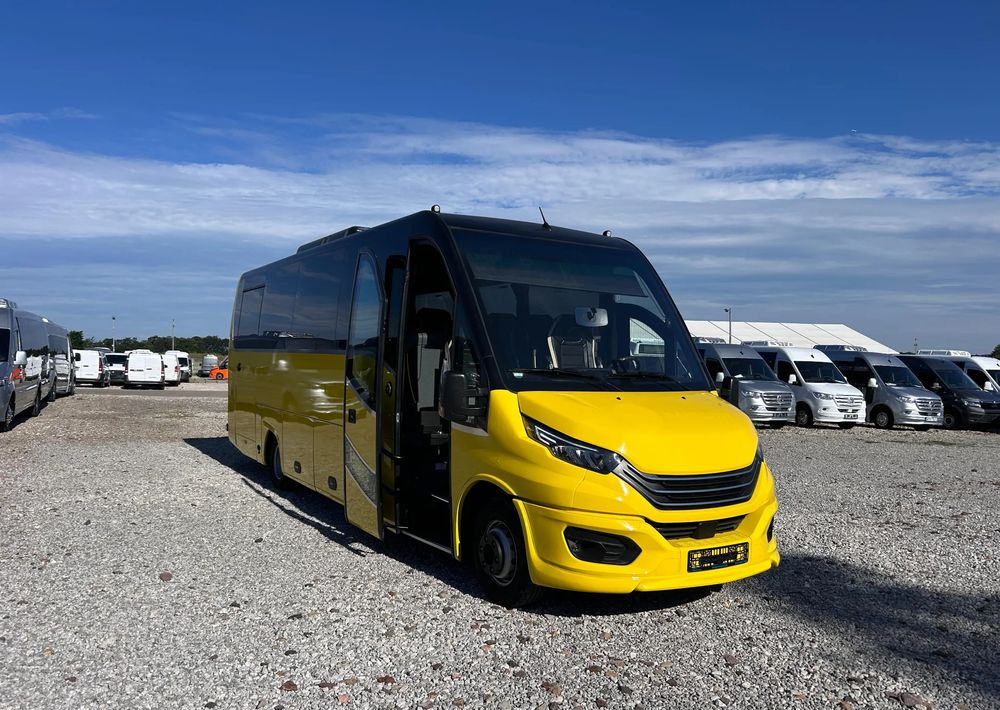 Iveco Daily - Minibus, Mikrobus: obrázok 1 Iveco Daily - Minibus, Mikrobus: obrázok 1