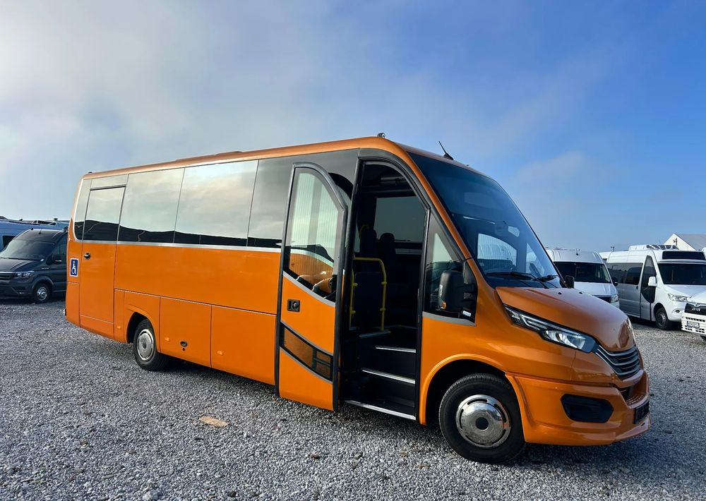 Iveco Daily - Minibus, Mikrobus: obrázok 2 Iveco Daily - Minibus, Mikrobus: obrázok 2