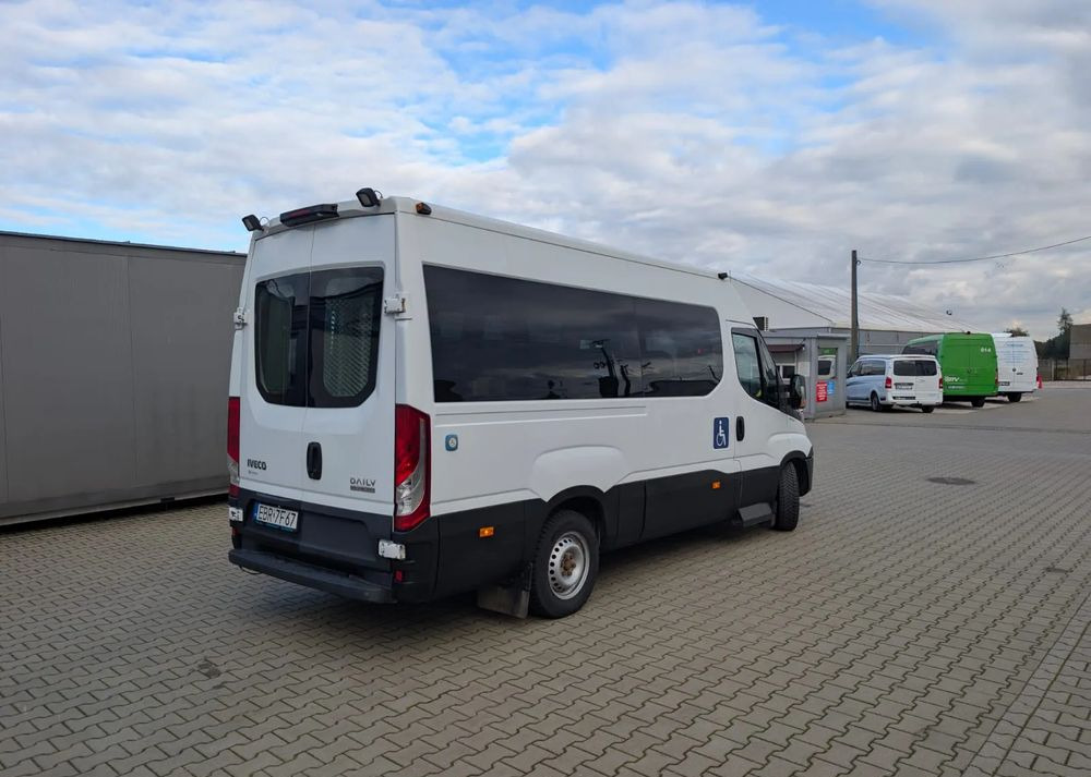 Iveco Daily - Minibus, Mikrobus: obrázok 3 Iveco Daily - Minibus, Mikrobus: obrázok 3