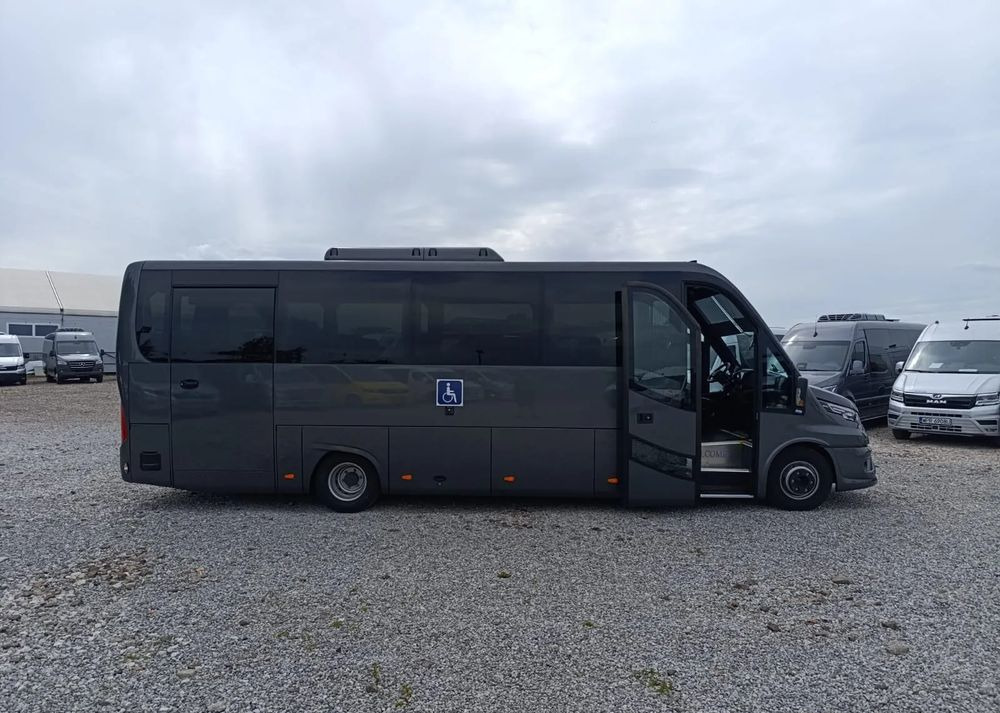 Iveco Mercus Daily 70C21 - Minibus, Mikrobus: obrázok 4 Iveco Mercus Daily 70C21 - Minibus, Mikrobus: obrázok 4