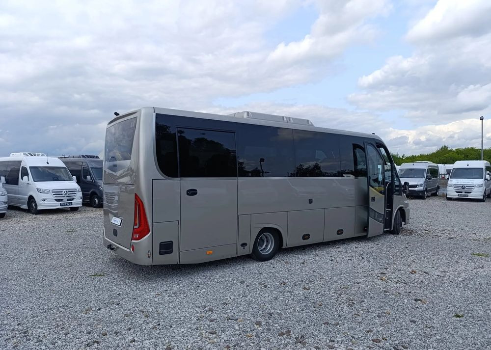 Iveco Mercus Daily 70C21 - Minibus, Mikrobus: obrázok 5 Iveco Mercus Daily 70C21 - Minibus, Mikrobus: obrázok 5
