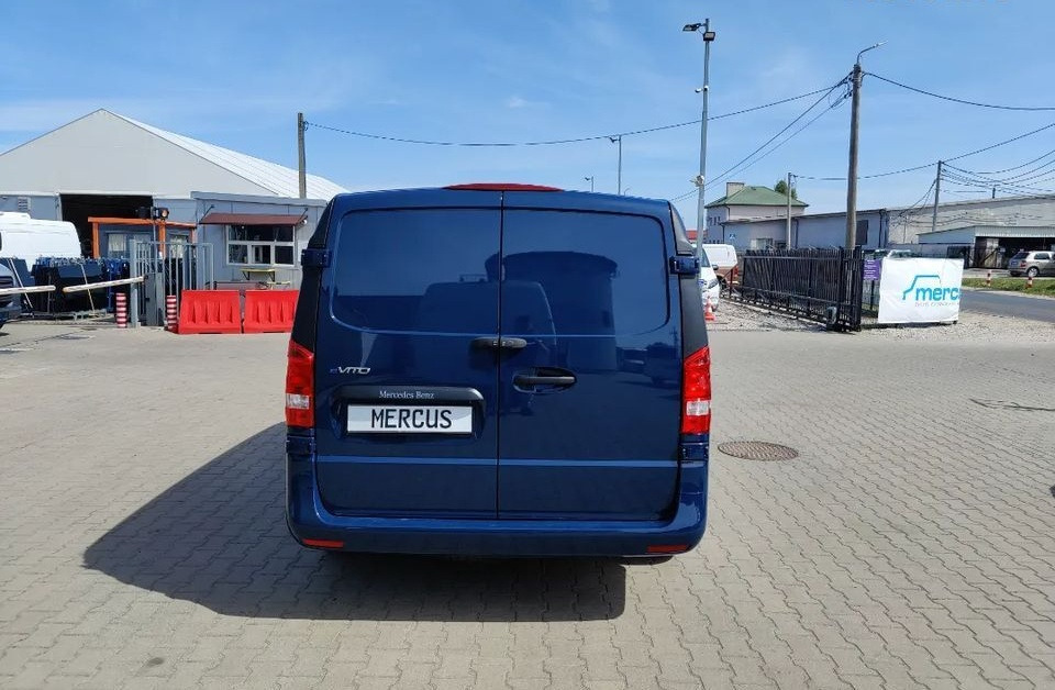 Mercedes-Benz E-Vito - Minibus, Elektrobus: obrázok 5 Mercedes-Benz E-Vito - Minibus, Elektrobus: obrázok 5