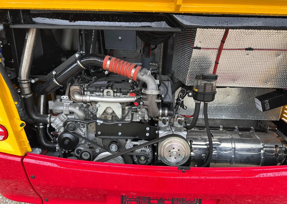 Leasing Mercedes-Benz Guleryuz Ecoline 10.5 Mercedes-Benz Guleryuz Ecoline 10.5: obrázok 9 Leasing Mercedes-Benz Guleryuz Ecoline 10.5 Mercedes-Benz Guleryuz Ecoline 10.5: obrázok 9