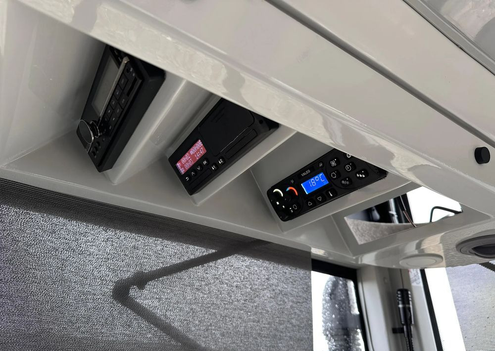 Leasing Mercedes-Benz Guleryuz Ecoline 10.5 Mercedes-Benz Guleryuz Ecoline 10.5: obrázok 18 Leasing Mercedes-Benz Guleryuz Ecoline 10.5 Mercedes-Benz Guleryuz Ecoline 10.5: obrázok 18