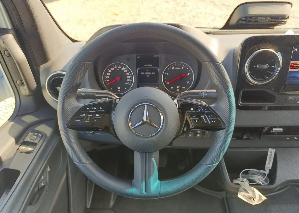 Leasing Mercedes-Benz Sprinter 519 Mercedes-Benz Sprinter 519: obrázok 16 Leasing Mercedes-Benz Sprinter 519 Mercedes-Benz Sprinter 519: obrázok 16