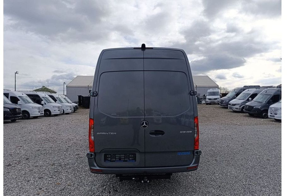 Mercedes-Benz Sprinter 519 - Minibus, Mikrobus: obrázok 4 Mercedes-Benz Sprinter 519 - Minibus, Mikrobus: obrázok 4