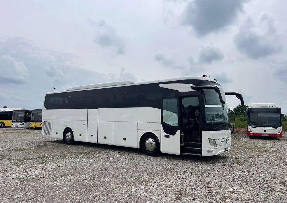 Mercedes-Benz Tourismo - Autokar: obrázok 2 Mercedes-Benz Tourismo - Autokar: obrázok 2