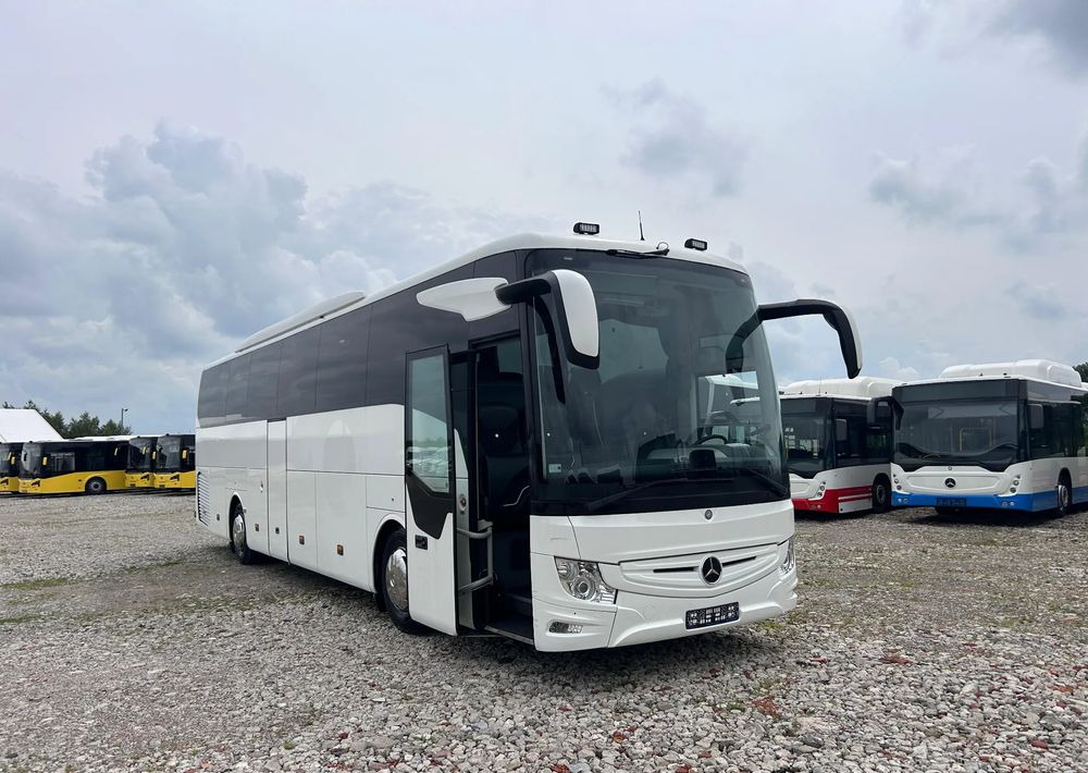 Mercedes-Benz Tourismo - Autokar: obrázok 1 Mercedes-Benz Tourismo - Autokar: obrázok 1