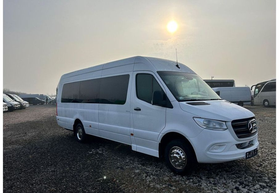 Mercedes-Benz V6 , 24 + 4 osobowy , Turystyczny - Minibus, Mikrobus: obrázok 2 Mercedes-Benz V6 , 24 + 4 osobowy , Turystyczny - Minibus, Mikrobus: obrázok 2