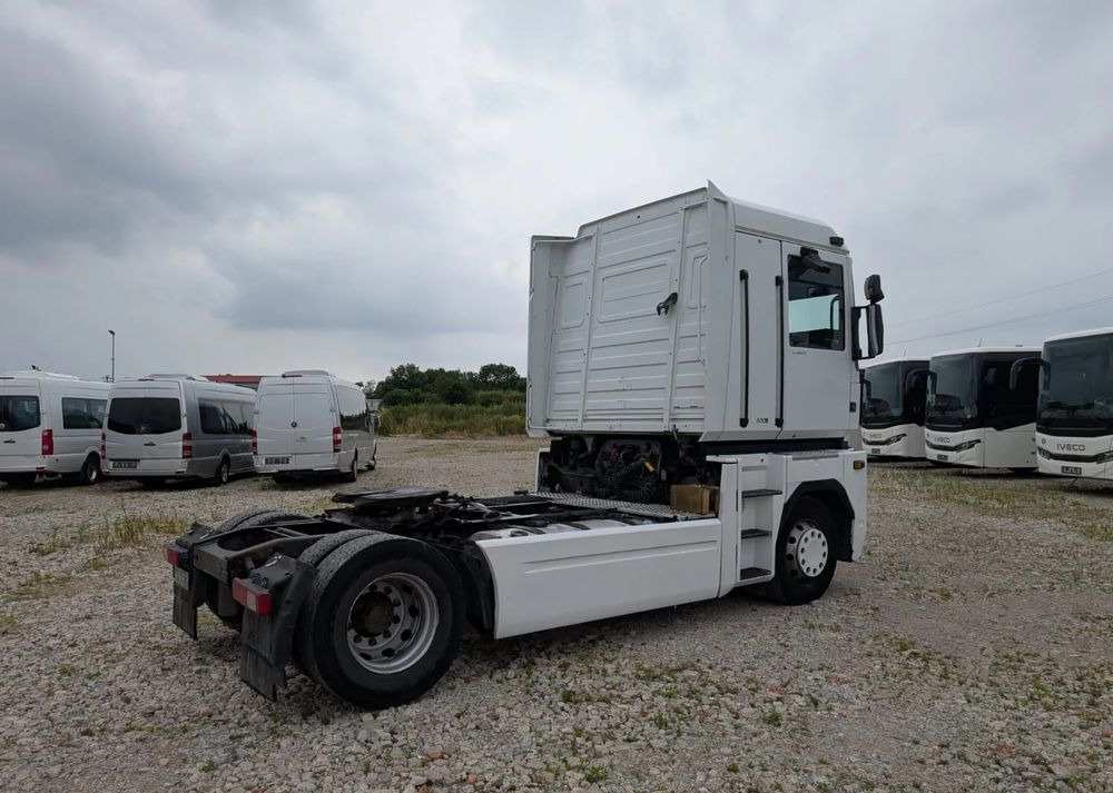 Renault Magnum - Ťahač: obrázok 4 Renault Magnum - Ťahač: obrázok 4