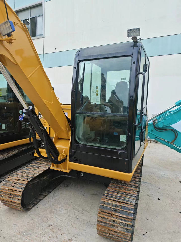 CATERPILLAR 305.5e2 - Pásové rýpadlo: obrázok 5 CATERPILLAR 305.5e2 - Pásové rýpadlo: obrázok 5