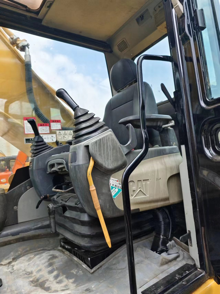 CATERPILLAR 336D2L CAT 336 320 325 - Pásové rýpadlo: obrázok 5 CATERPILLAR 336D2L CAT 336 320 325 - Pásové rýpadlo: obrázok 5
