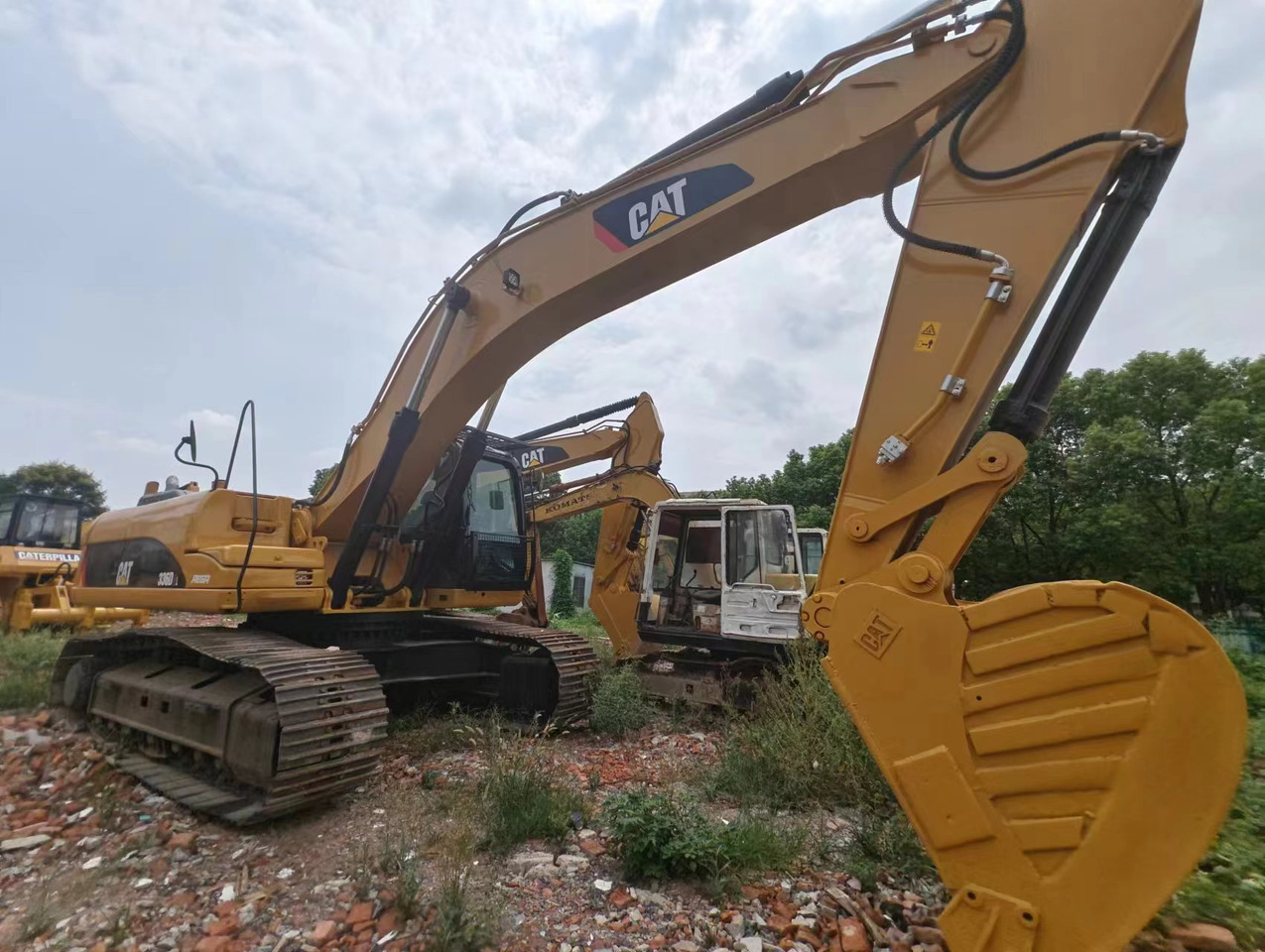 CATERPILLAR 336D2L CAT 336 320 325 - Pásové rýpadlo: obrázok 1 CATERPILLAR 336D2L CAT 336 320 325 - Pásové rýpadlo: obrázok 1