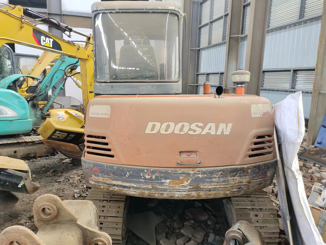 DOOSAN DH55 - Mini rýpadlo: obrázok 5 DOOSAN DH55 - Mini rýpadlo: obrázok 5