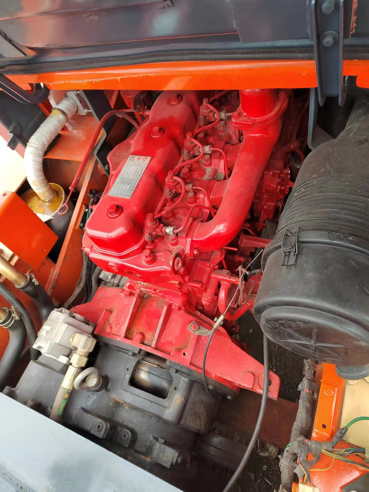 HELI 10ton - Dieselový vysokozdvižný vozík: obrázok 4 HELI 10ton - Dieselový vysokozdvižný vozík: obrázok 4