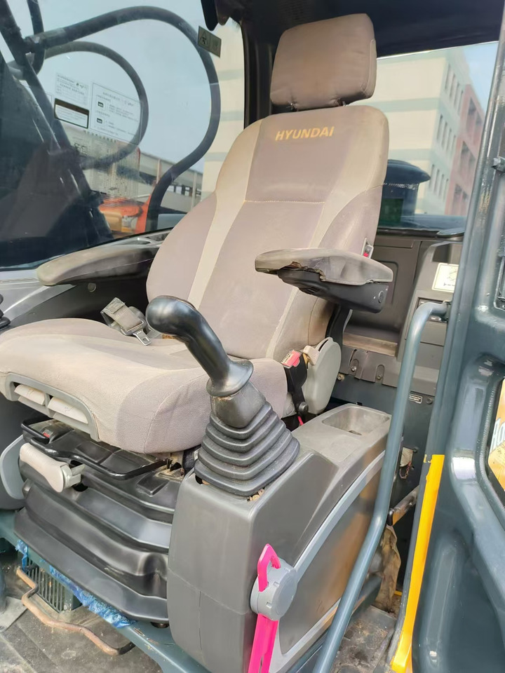 Hyundai R220LC-9T - Pásové rýpadlo: obrázok 3 Hyundai R220LC-9T - Pásové rýpadlo: obrázok 3