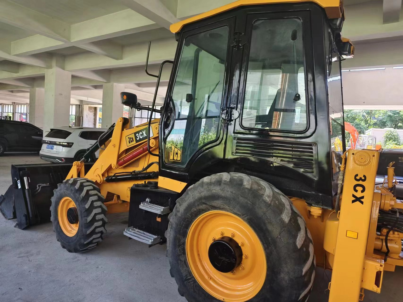 JCB 3CX - Rýpadlo-nakladač: obrázok 5 JCB 3CX - Rýpadlo-nakladač: obrázok 5