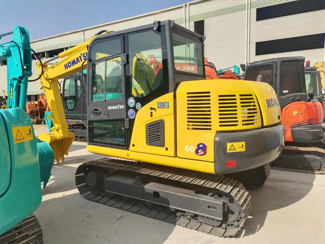 KOBELCO PC60 PC60-8 - Mini rýpadlo: obrázok 5 KOBELCO PC60 PC60-8 - Mini rýpadlo: obrázok 5