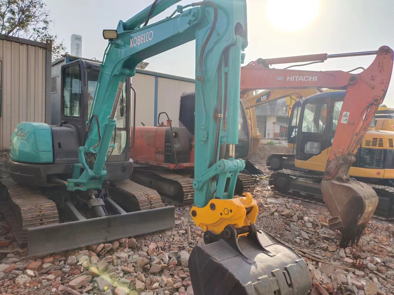 KOBELCO SK55SR - Mini rýpadlo: obrázok 2 KOBELCO SK55SR - Mini rýpadlo: obrázok 2