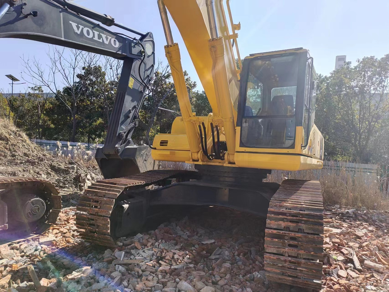 KOMATSU PC400-7 PC400 - Pásové rýpadlo: obrázok 2 KOMATSU PC400-7 PC400 - Pásové rýpadlo: obrázok 2