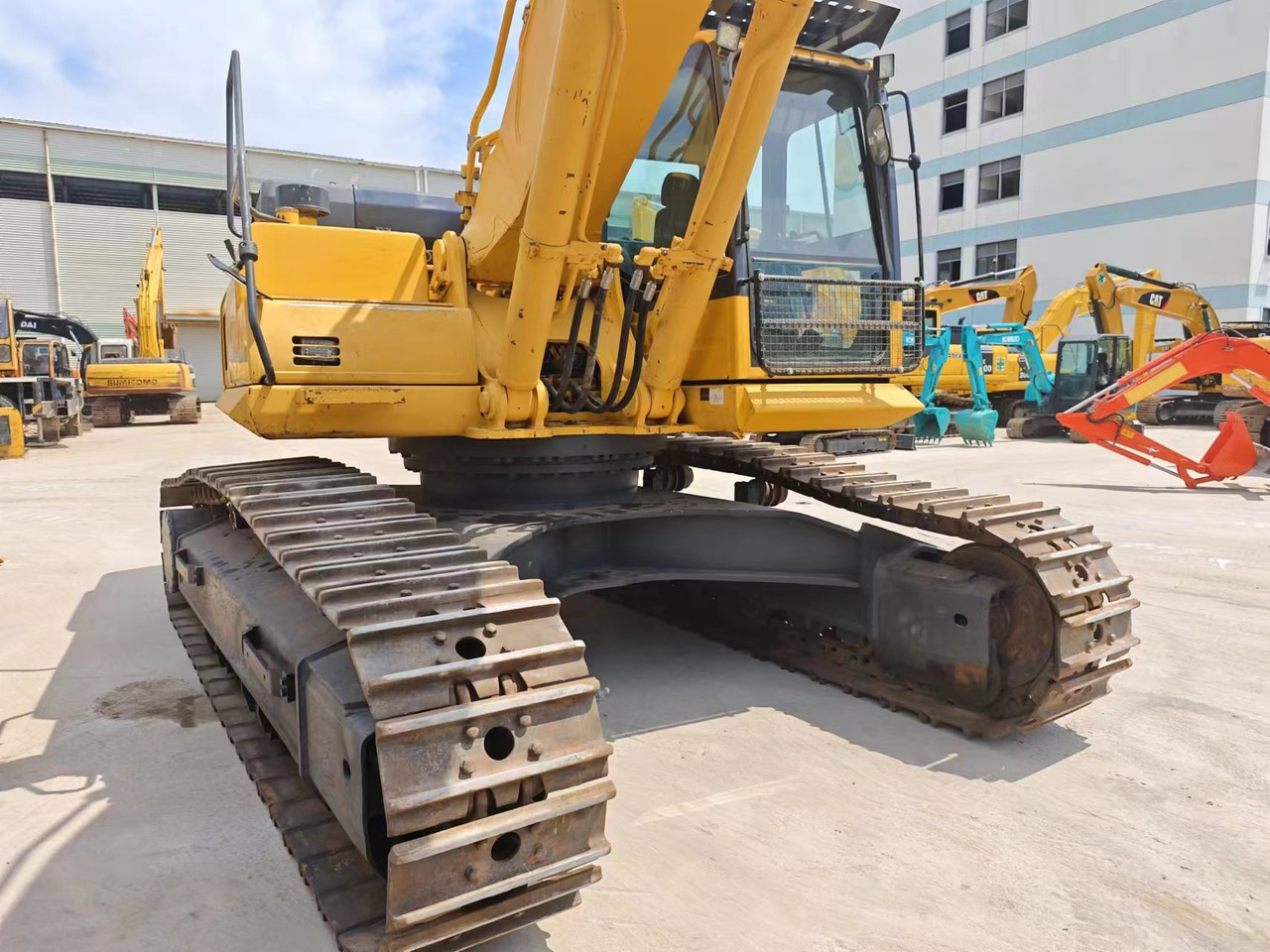 KOMATSU PC400-8R - Pásové rýpadlo: obrázok 5 KOMATSU PC400-8R - Pásové rýpadlo: obrázok 5