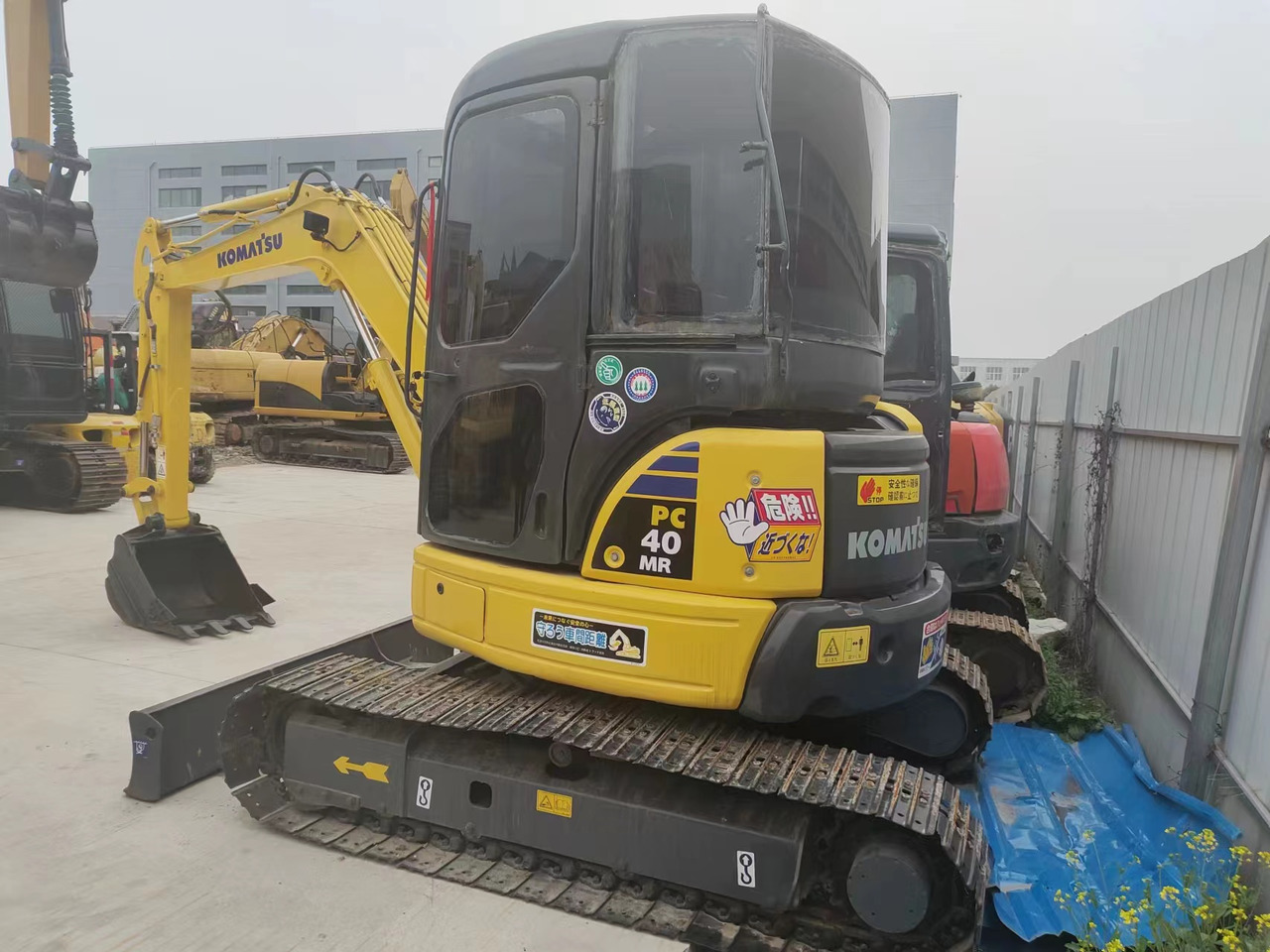 KOMATSU PC40MR - Mini rýpadlo: obrázok 2 KOMATSU PC40MR - Mini rýpadlo: obrázok 2