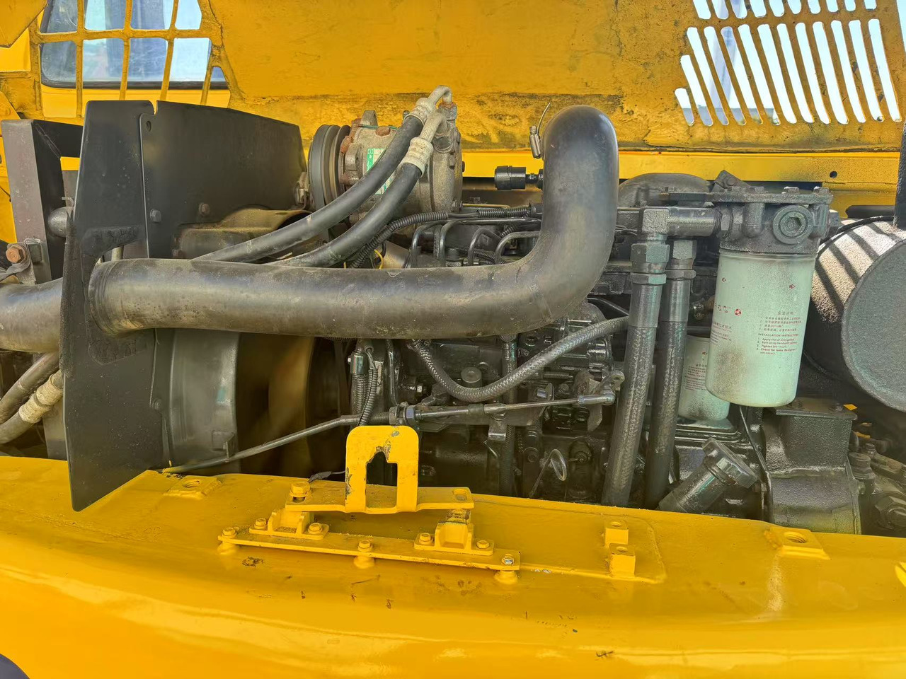 Pásové rýpadlo KOMATSU PC60-7: obrázok 8