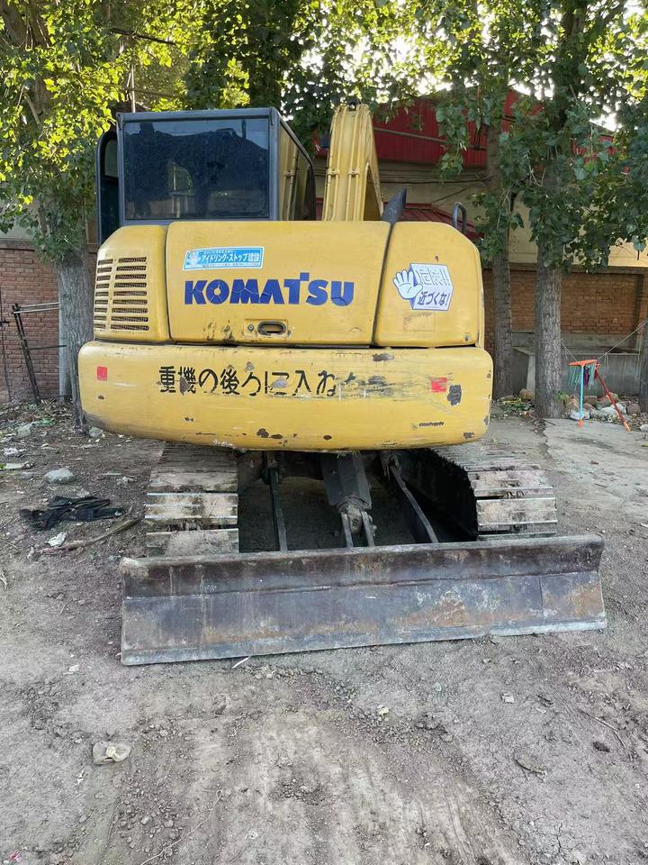 KOMATSU pc70-8 - Mini rýpadlo: obrázok 3 KOMATSU pc70-8 - Mini rýpadlo: obrázok 3