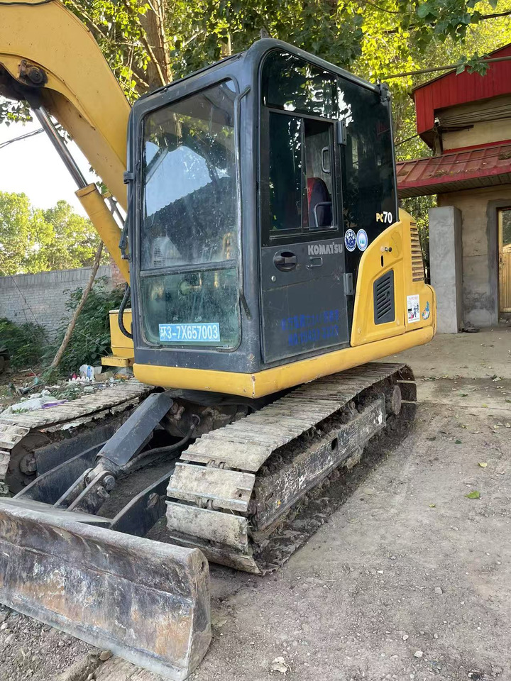 KOMATSU pc70-8 - Mini rýpadlo: obrázok 2 KOMATSU pc70-8 - Mini rýpadlo: obrázok 2