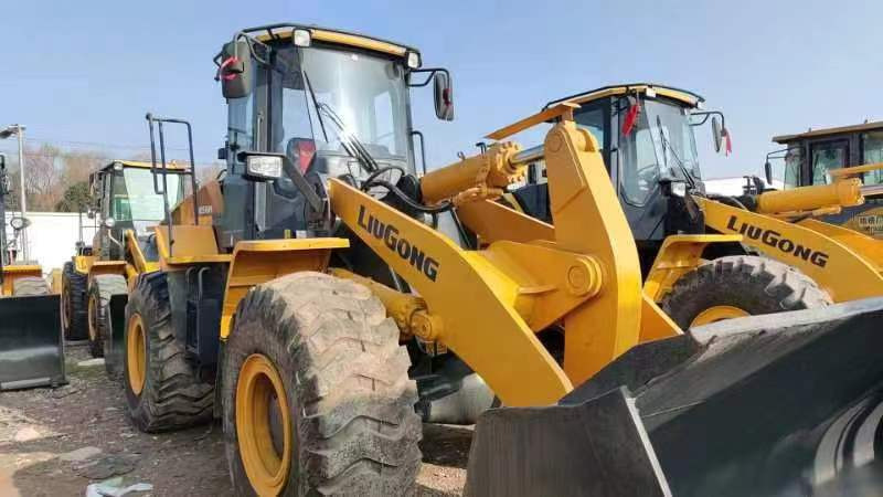 LIUGONG 856H cummins engine - Kolesový nakladač: obrázok 3 LIUGONG 856H cummins engine - Kolesový nakladač: obrázok 3