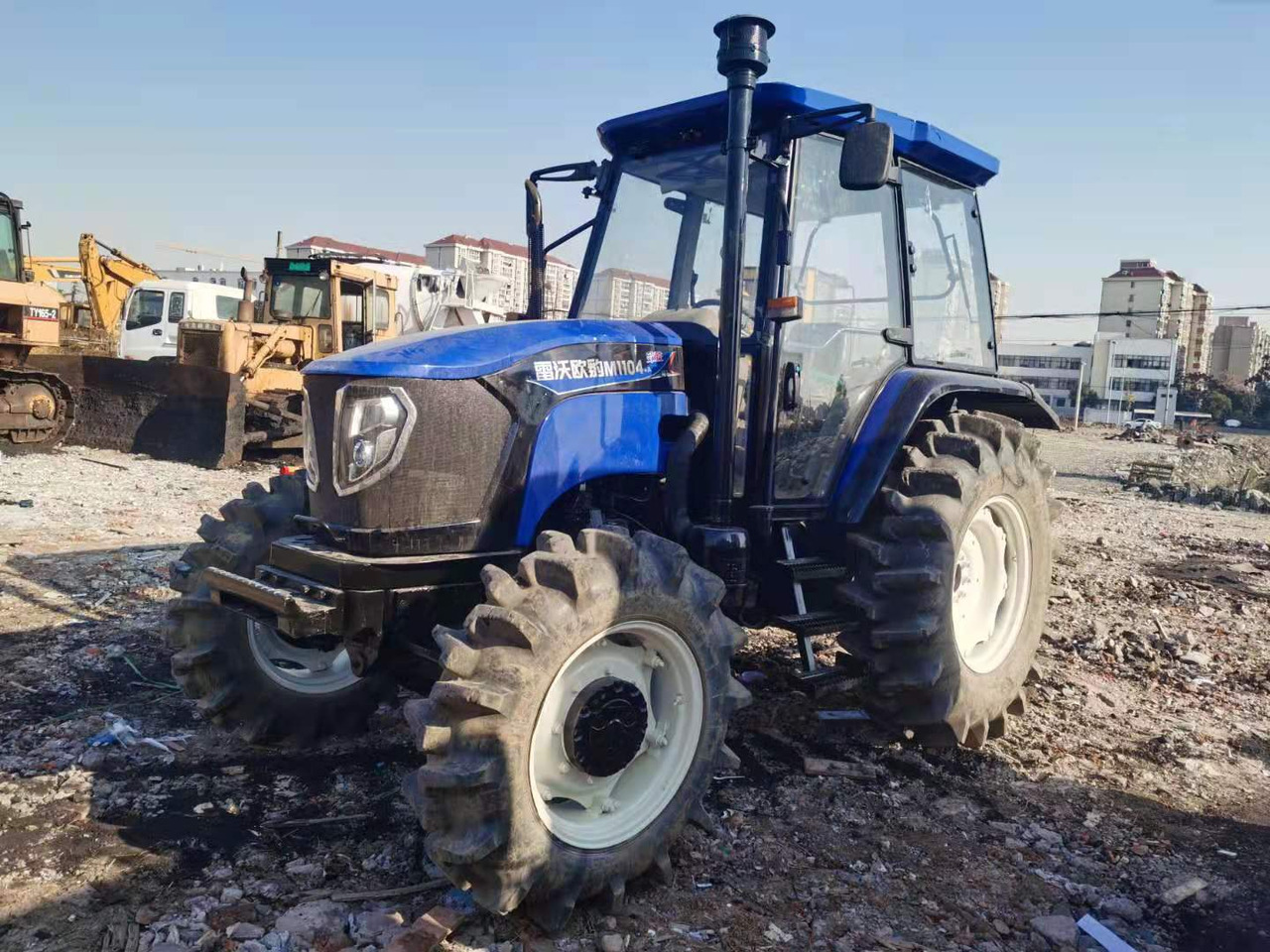 LOVOL M1104 - Traktor: obrázok 1 LOVOL M1104 - Traktor: obrázok 1