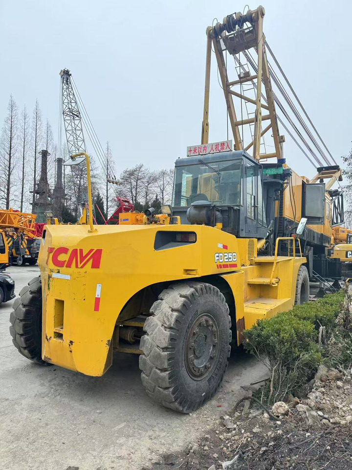 TCM FD250 - Dieselový vysokozdvižný vozík: obrázok 3 TCM FD250 - Dieselový vysokozdvižný vozík: obrázok 3