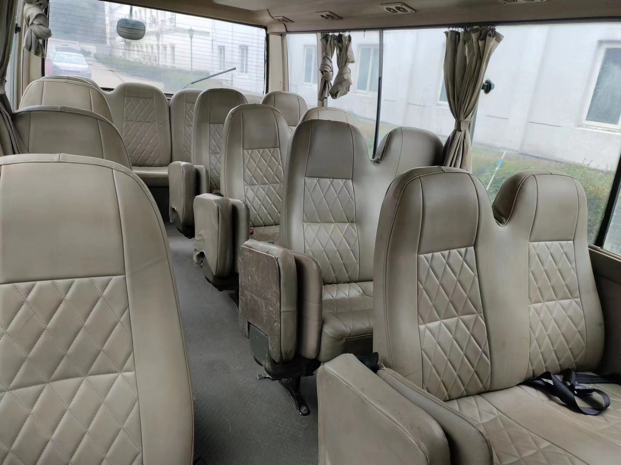 TOYOTA Coaster - Prímestský autobus: obrázok 3 TOYOTA Coaster - Prímestský autobus: obrázok 3