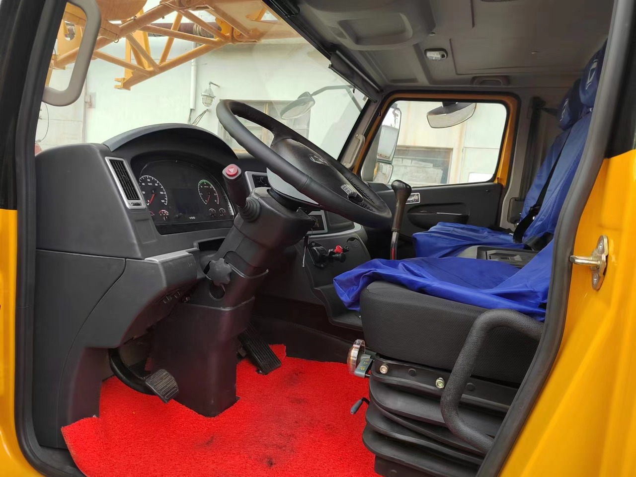 XCMG QY70K - Autožeriav: obrázok 5 XCMG QY70K - Autožeriav: obrázok 5